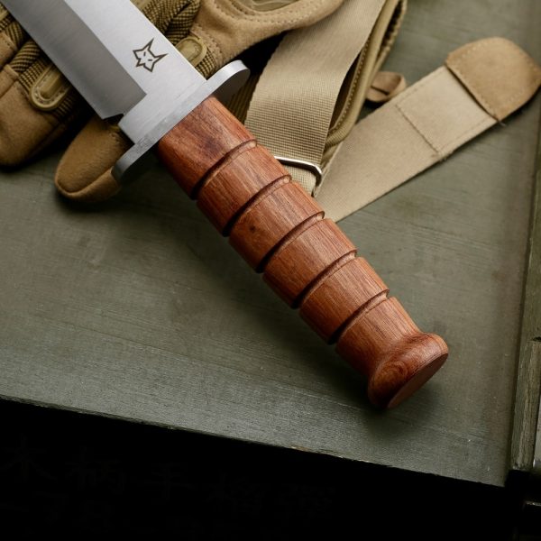 Frostbite knife2