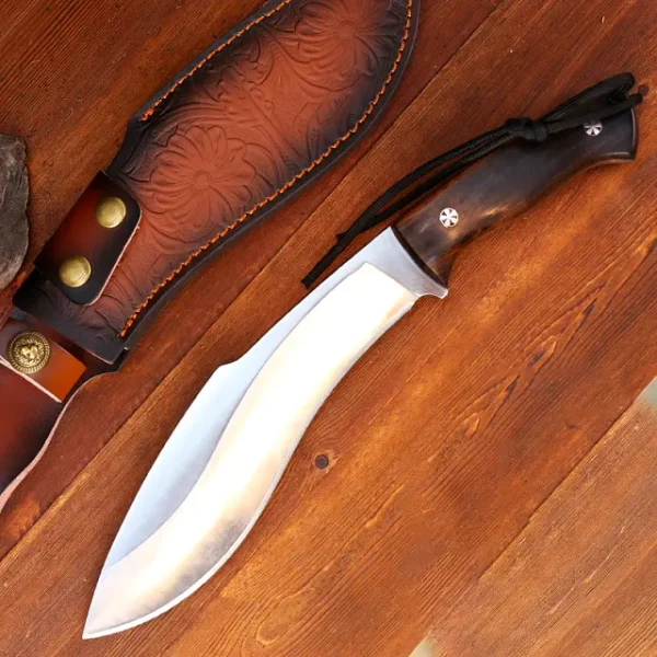 Platecrack kukri 01