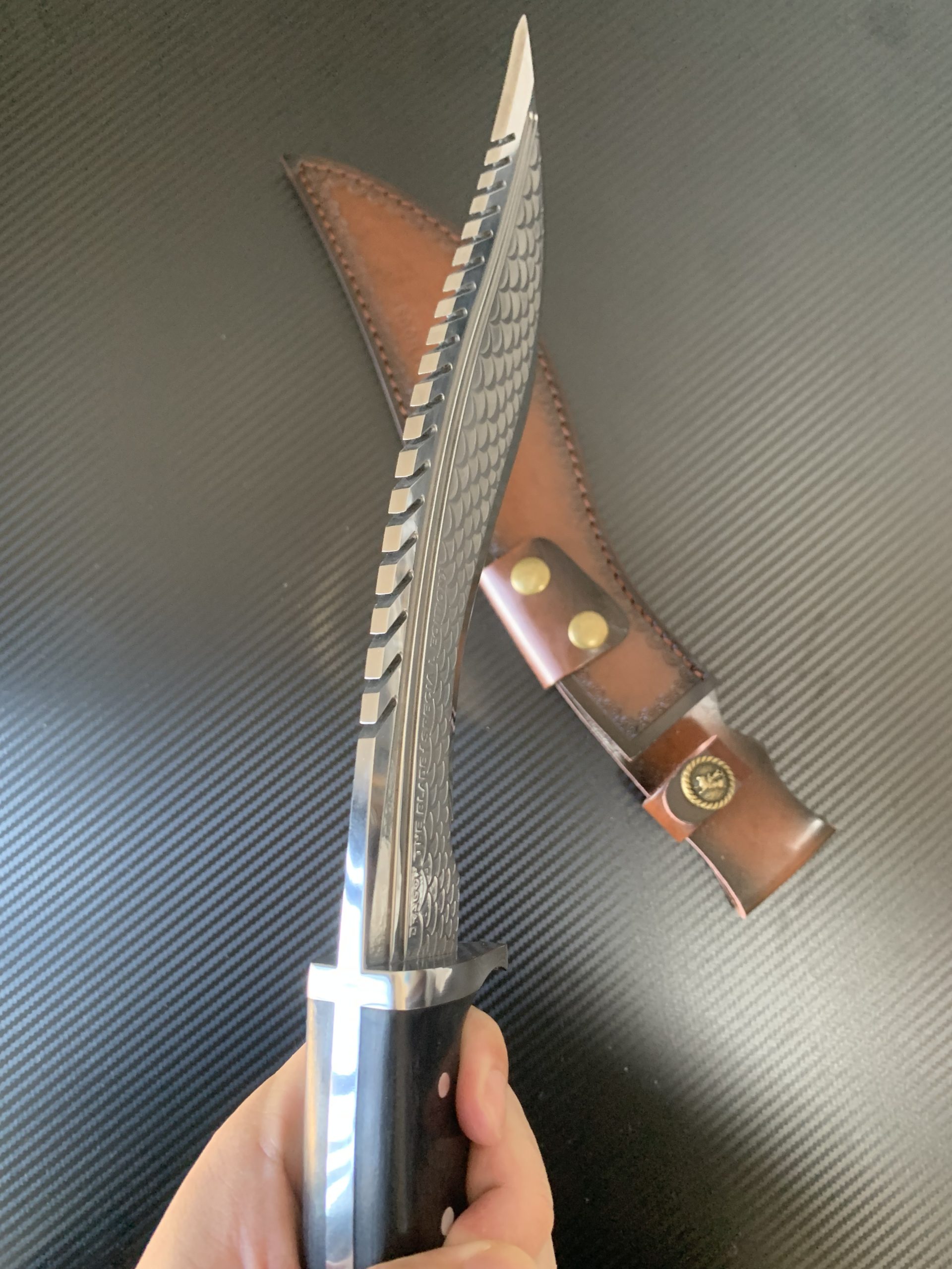 Af020 nepalese style tactical knife blade back display